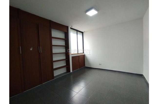 Apartamentos, Alquiler, Los Cámbulos - $2.500.000