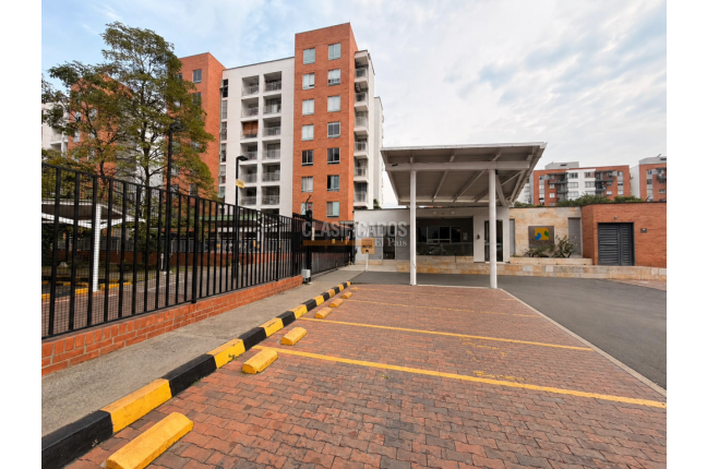 Apartamentos, Venta en Caney