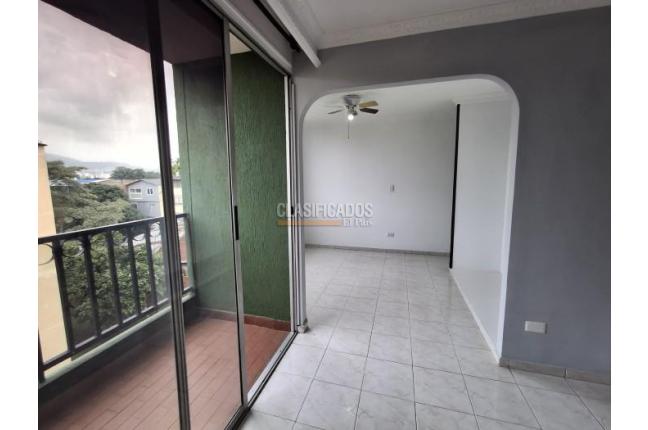 Apartamentos, Venta en El Limonar