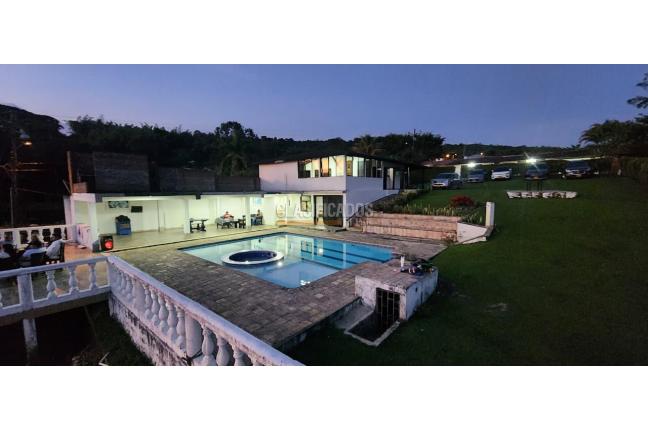 Fincas y Casas Campestres, Venta en Calima (Darién)