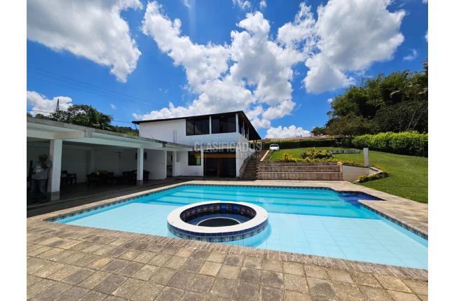 Fincas y Casas Campestres, Venta, Calima (Darién) - $1.300.000.000