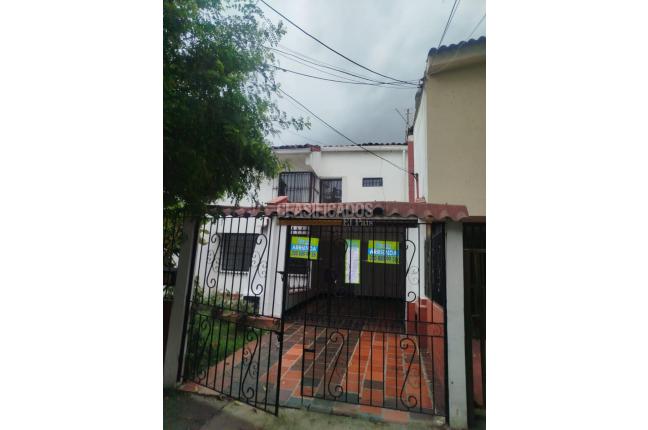 Casas, Alquiler en Urbanización La Merced