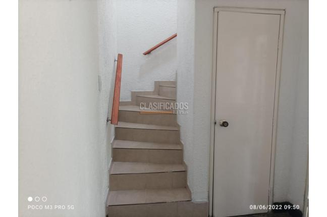 Casas, Alquiler, Urbanización La Merced - $2.500.000