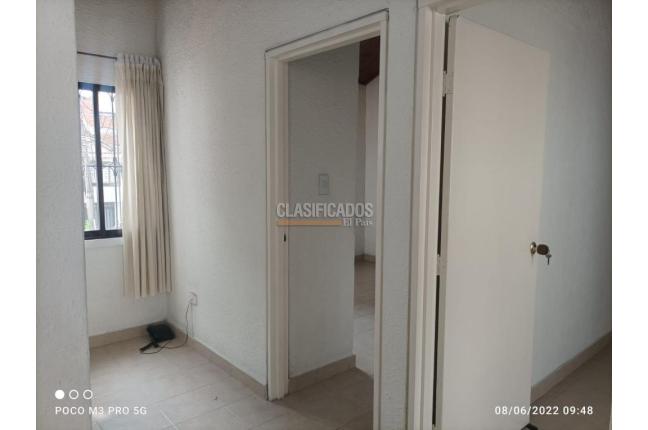 Casas, Alquiler, Urbanización La Merced - $2.500.000
