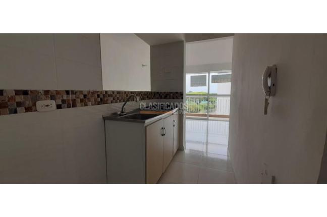 Apartamentos, Alquiler, Ciudad Pacifica - $1.300.000