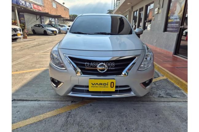 Nissan Versa 2018 - $45.900.000