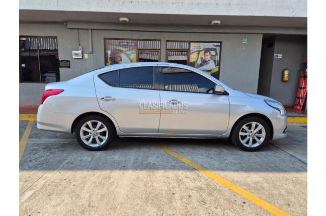 Nissan Versa 2018 - $45.900.000