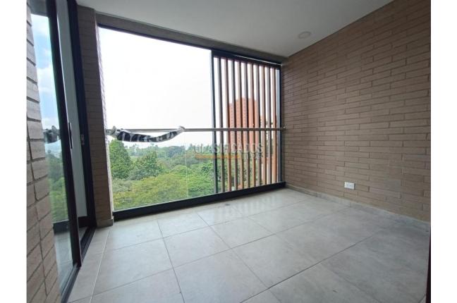 Apartamentos, Alquiler, Arboleda - $3.400.000