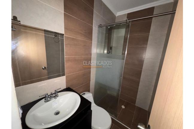 Casas, Alquiler, Ciudad 2.000 - $2.800.000