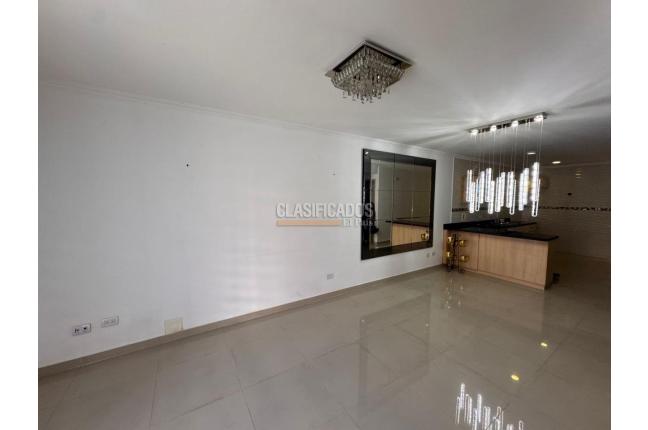 Casas, Alquiler, Ciudad 2.000 - $2.800.000