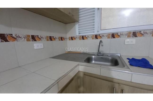 Apartamentos, Alquiler, El Jardín - $780.000