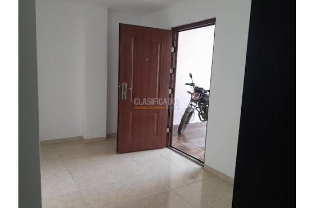 Casas, Alquiler, Ciudad 2.000 - $2.300.000