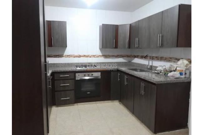 Casas, Alquiler, Ciudad 2.000 - $2.300.000