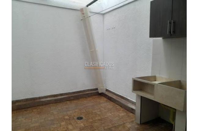 Casas, Alquiler, Ciudad 2.000 - $2.300.000