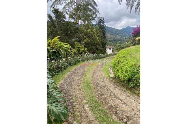 Fincas y Casas Campestres, Venta, Yumbo - $910.000.000