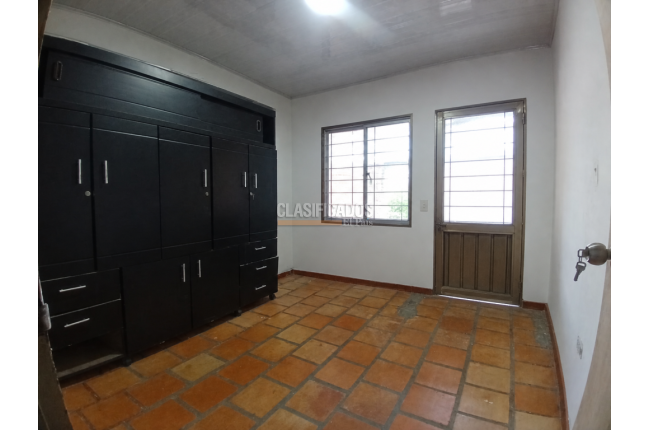 Casas, Alquiler, Brisas de los Álamos - $1.200.000