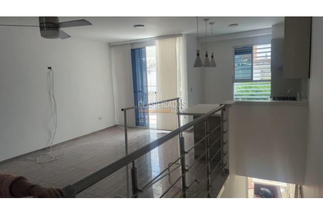 Apartamentos, Alquiler en Vipasa