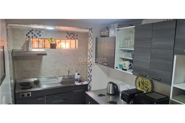 Casas, Venta, Primero de Mayo - $380.000.000