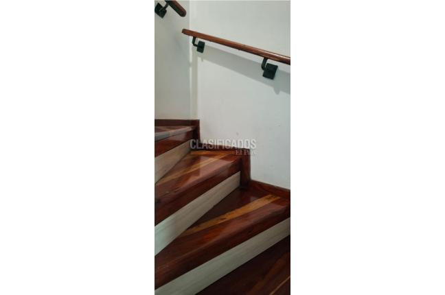 Casas, Venta, Primero de Mayo - $380.000.000