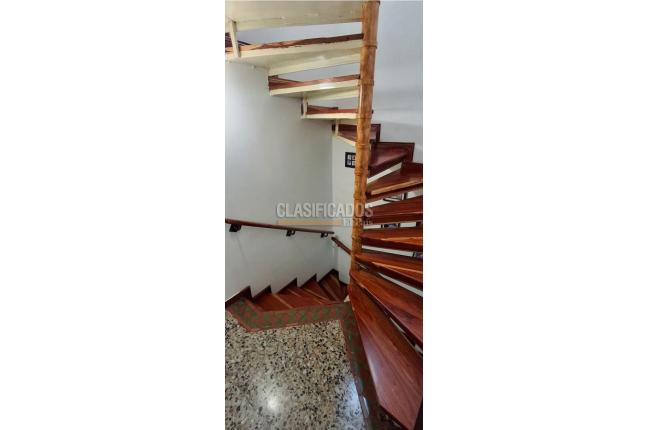 Casas, Venta, Primero de Mayo - $380.000.000