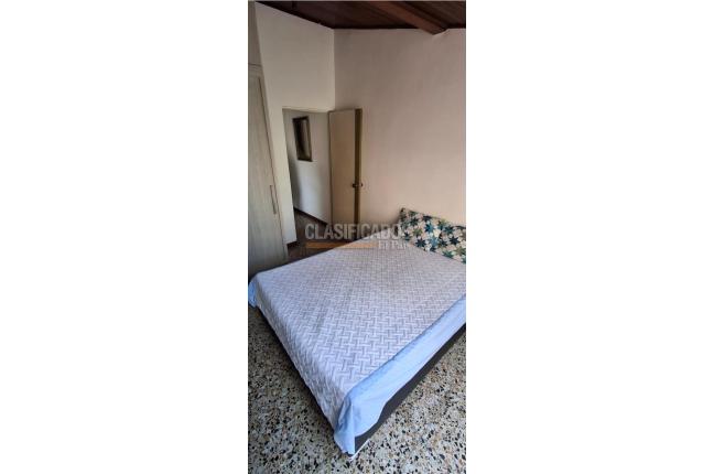 Casas, Venta, Primero de Mayo - $380.000.000