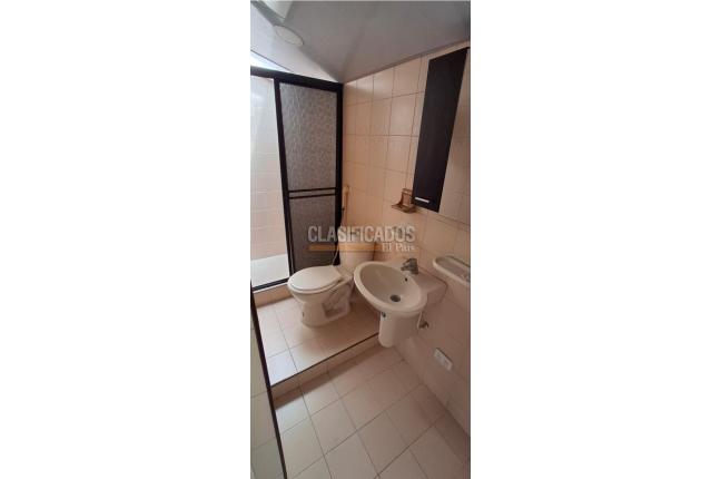 Casas, Venta, Primero de Mayo - $380.000.000