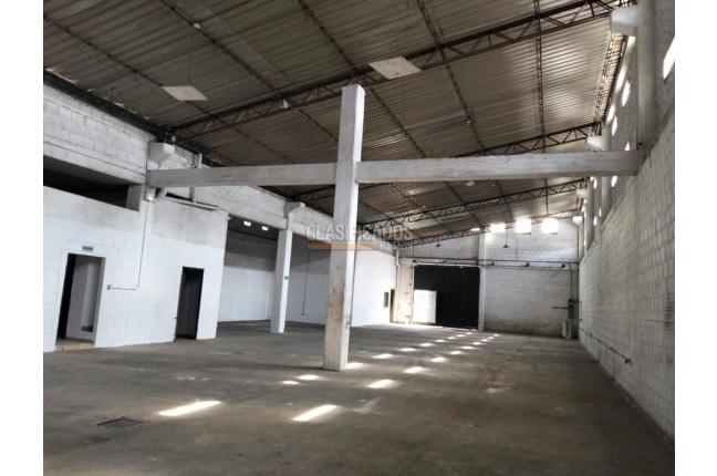 Locales y Bodegas, Alquiler en Pereira