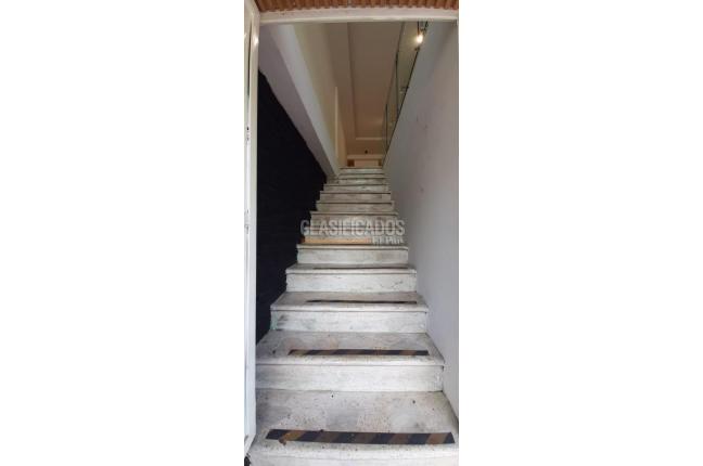 Locales y Bodegas, Alquiler, Ciudad Jardín - $2.800.000