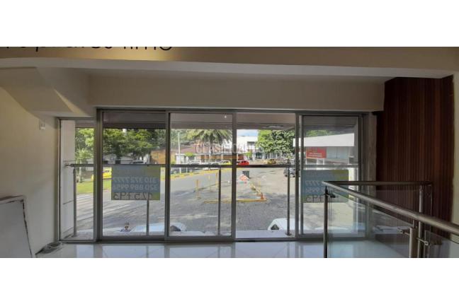 Locales y Bodegas, Alquiler, Ciudad Jardín - $2.800.000