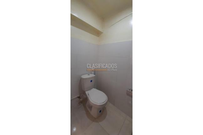 Locales y Bodegas, Alquiler, Ciudad Jardín - $2.800.000