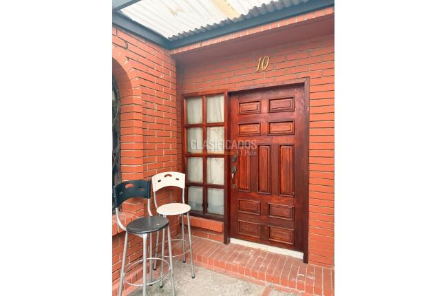 Casas, Alquiler, Ciudad Jardín - $3.600.000