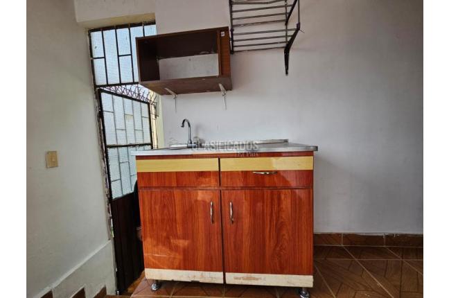Apartaestudios, Alquiler, Bogotá - $950.000