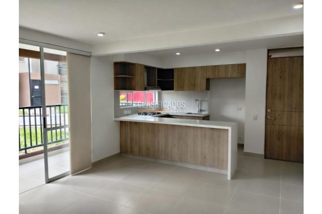 Apartamentos, Alquiler, Ciudad Pacifica - $1.850.000