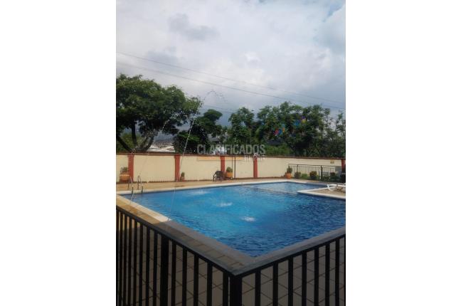 Apartamentos, Venta, Ciudad Capri - $400.000.000