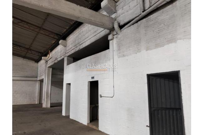 Locales y Bodegas, Alquiler, Pereira - $11.000.000