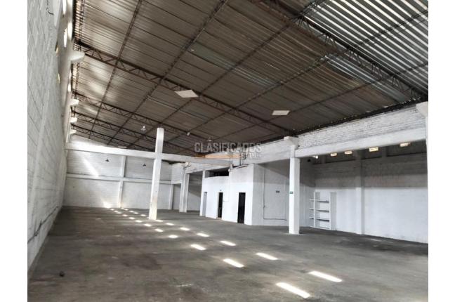Locales y Bodegas, Alquiler, Pereira - $11.000.000