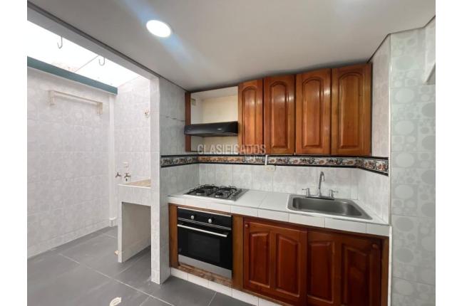 Casas, Alquiler, La Calera - $1.700.000