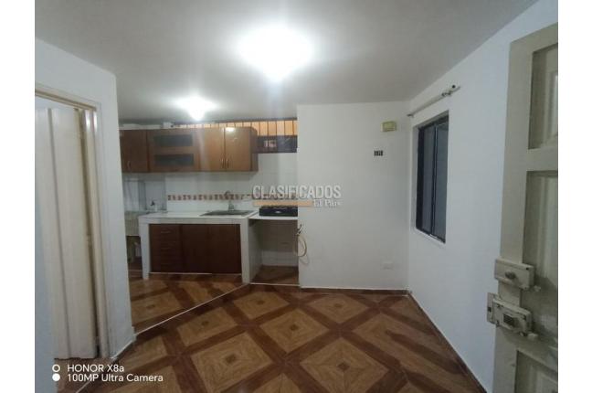 Apartaestudios, Alquiler, Bretaña - $550.000