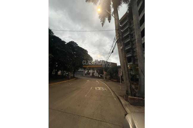 Locales y Bodegas, Alquiler, Versalles - $8.500.000