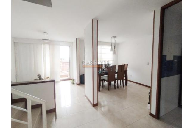 Apartamentos, Venta en Valle del Lili