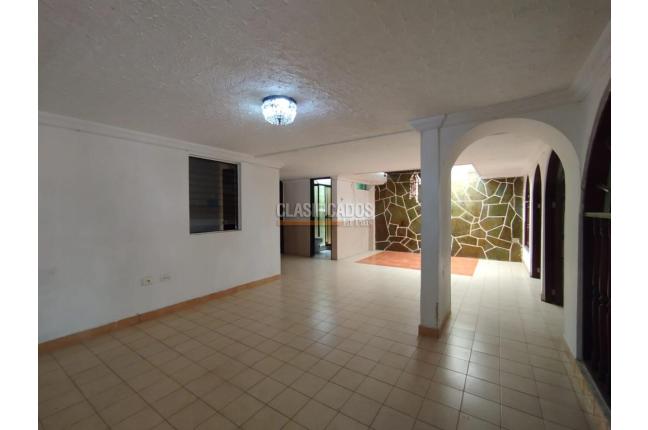Casas, Alquiler, Vipasa - $3.800.000