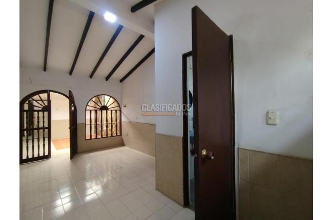 Casas, Alquiler, Vipasa - $3.800.000
