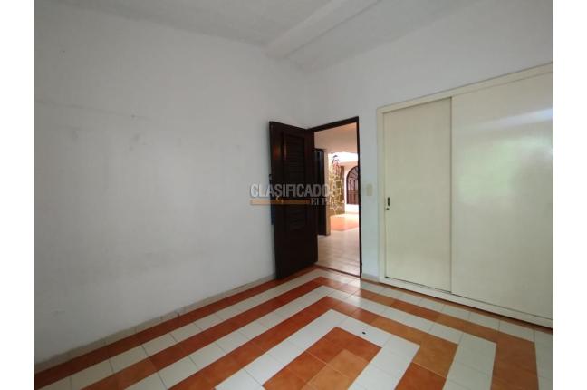 Casas, Alquiler, Vipasa - $3.800.000