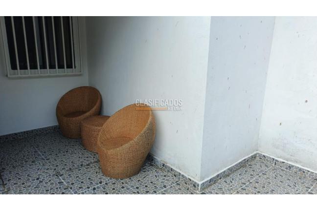 Apartamentos, Alquiler, El Limonar - $3.000.000