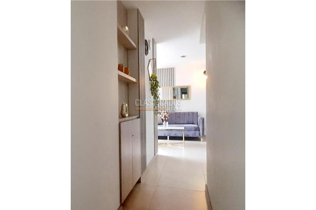 Apartamentos, Venta, Los Cámbulos - $390.000.000