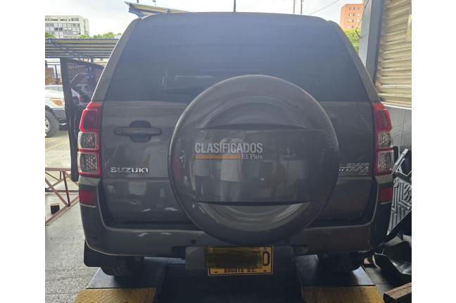 Suzuki Grand Vitara 2011