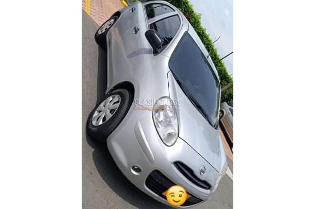 Nissan March 2015