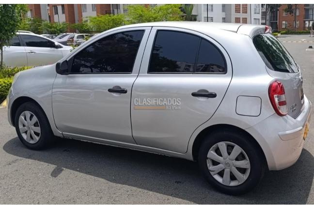 Nissan March 2015 - $30.000.000