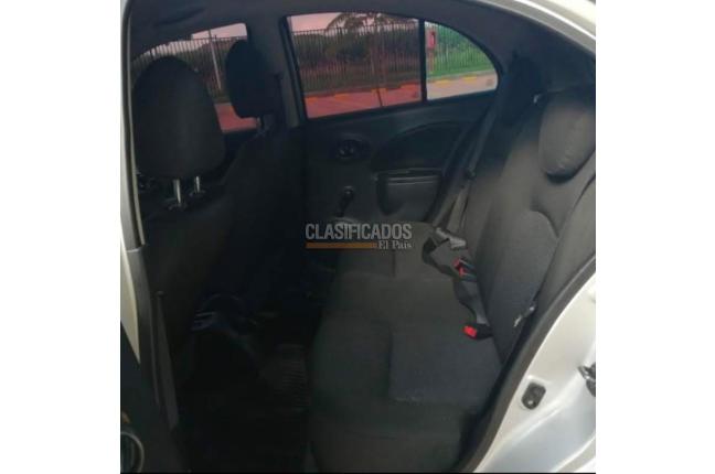 Nissan March 2015 - $30.000.000