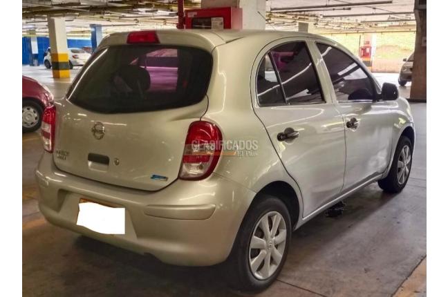 Nissan March 2015 - $30.000.000
